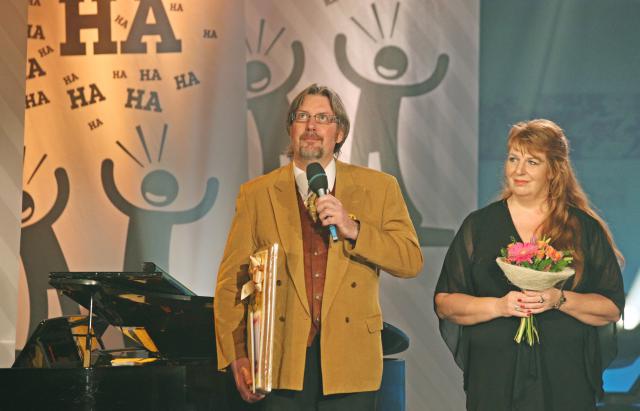 Pro hlavní cenu festivalu – Komedii roku 2015 – dorazili z libereckého divadla herec Martin Polách a ředitelka divadla Jarmila Levko. Foto Michal Klíma